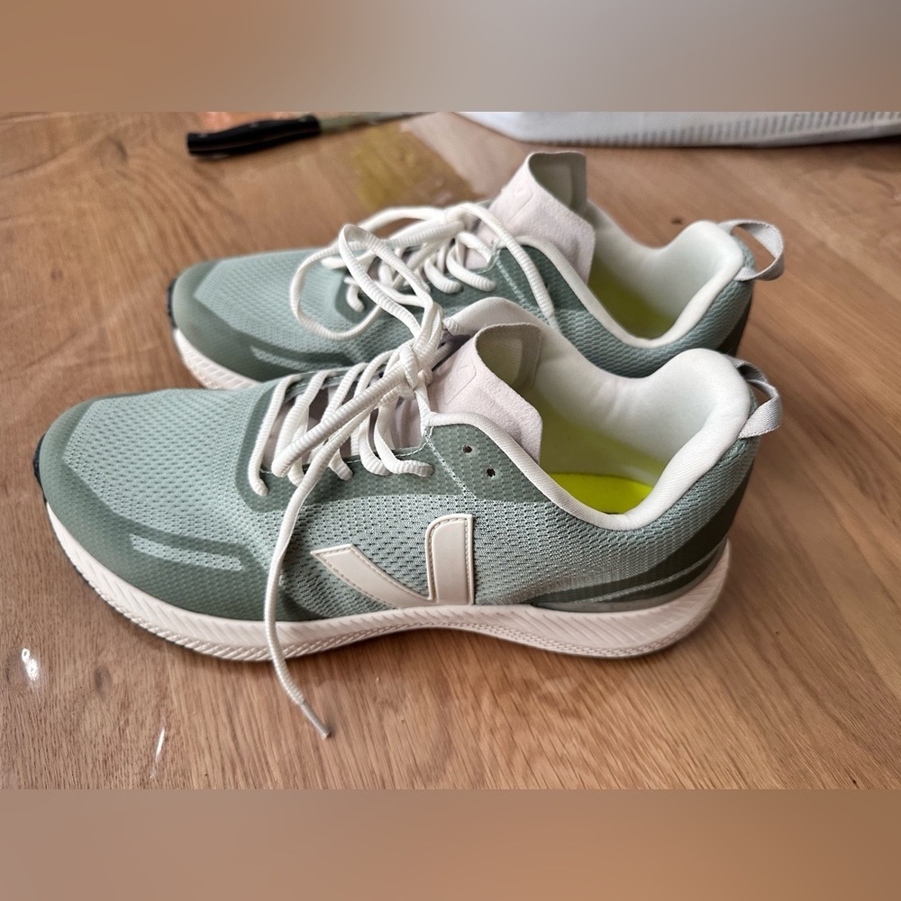 Veja Impala Engineered-Mesh Trainer - image 6